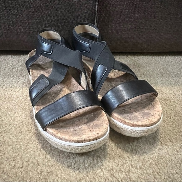 ADRIENNE VITTADINI | “Pritin” sandals - Picture 7 of 8